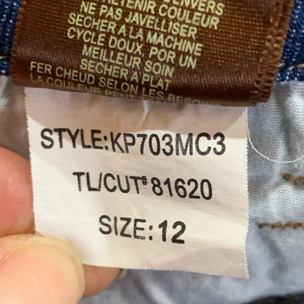 Kut from the Kloth So Low Women's Boot Cut Jeans - Classic Blue - Picture 13 of 13
